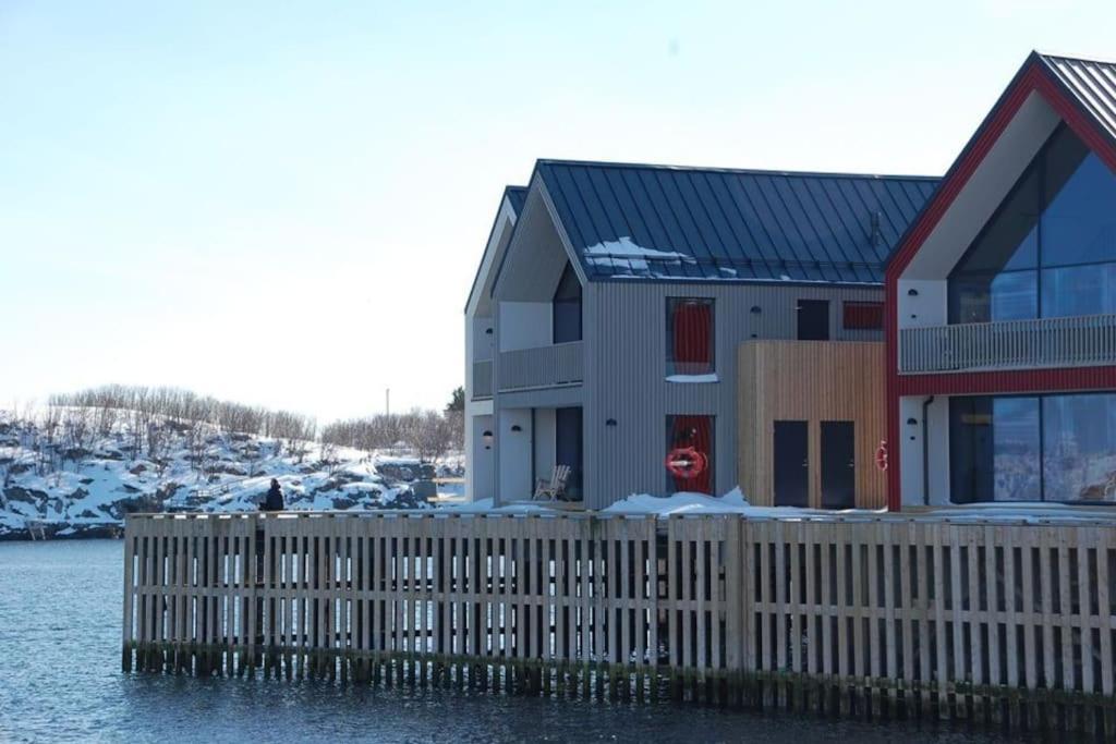 Seafront Apartment Henningsvær Dış mekan fotoğraf