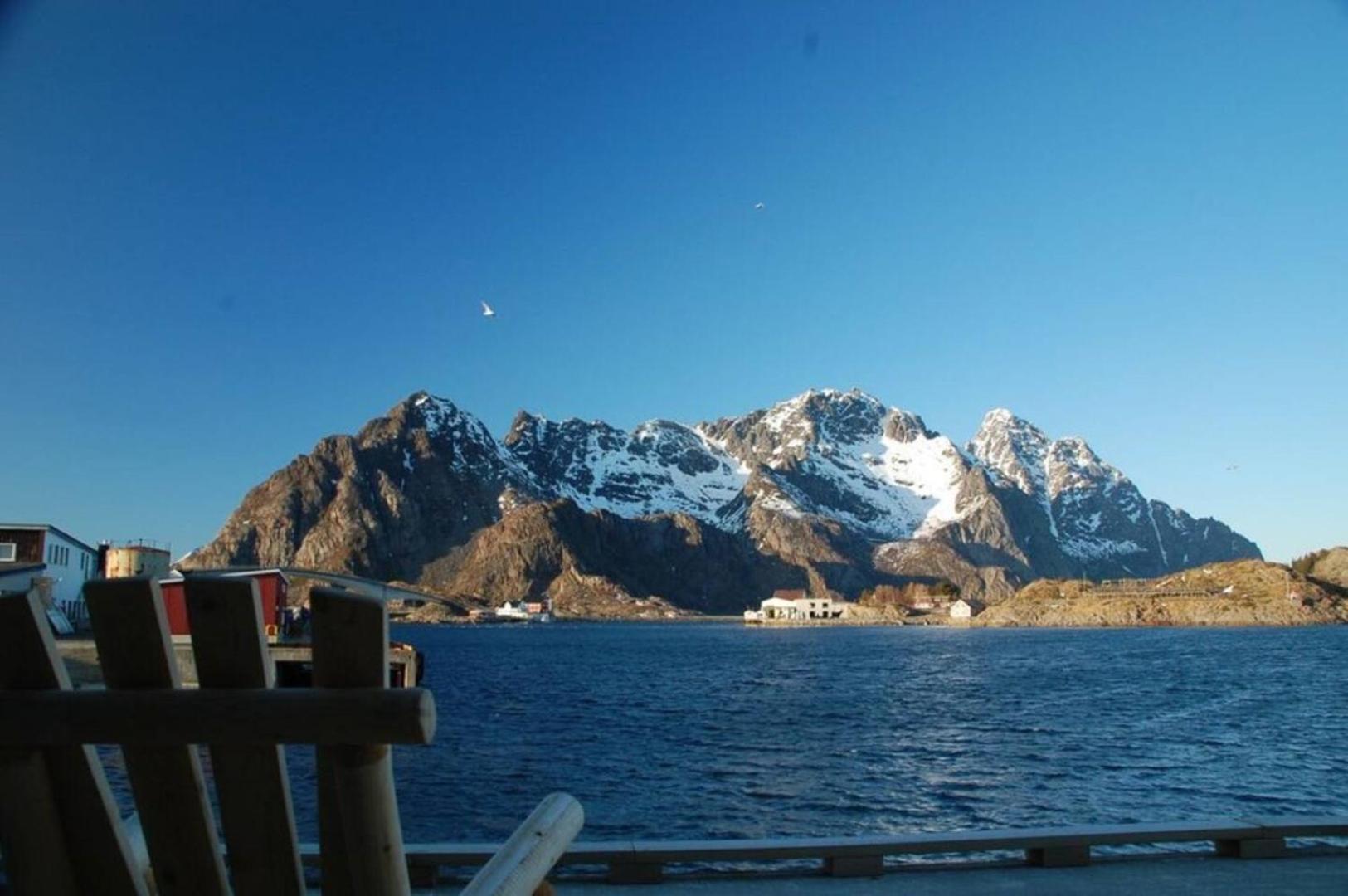Seafront Apartment Henningsvær Dış mekan fotoğraf